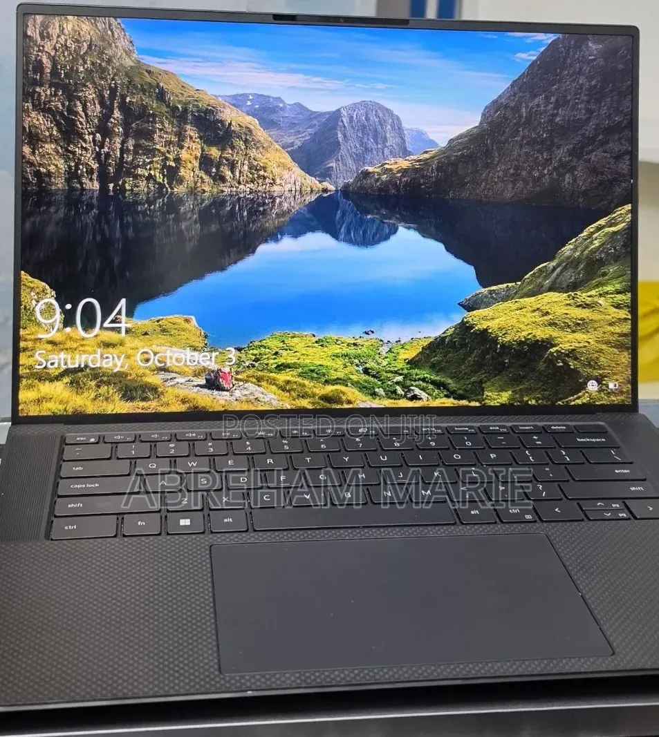 New Laptop Dell Precision 5570 16GB Intel Core i7 SSD 512GB