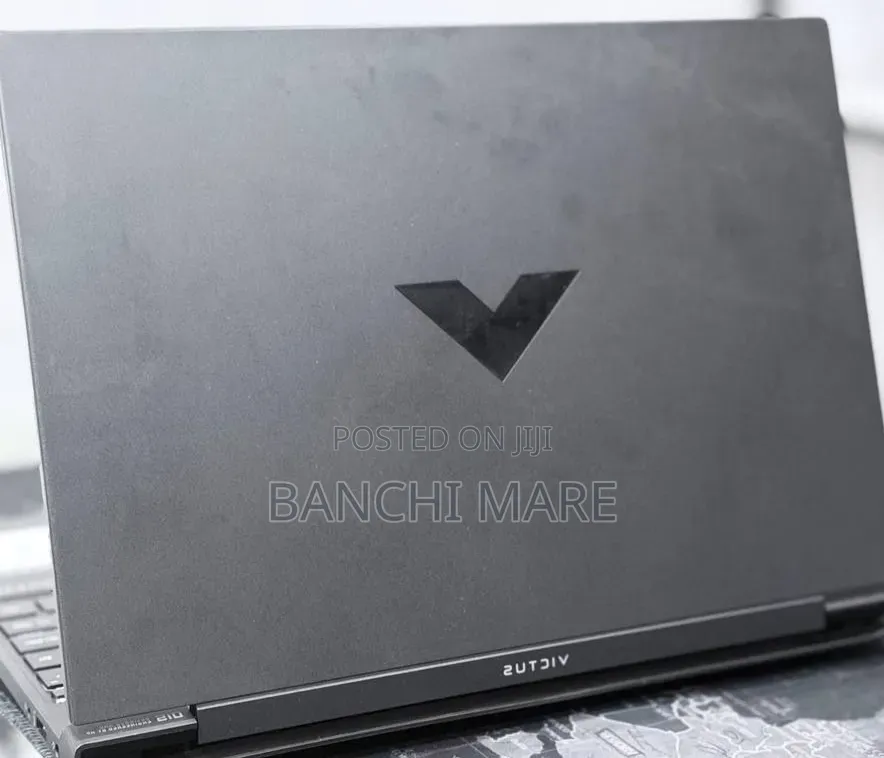 New Laptop HP Victus 15 8GB AMD Ryzen 5 SSD 512GB