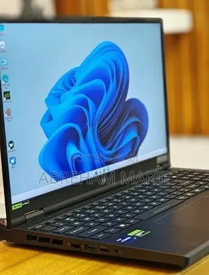 New Laptop Acer Predator Helios 300 16GB Intel Core i9 SSD 1T