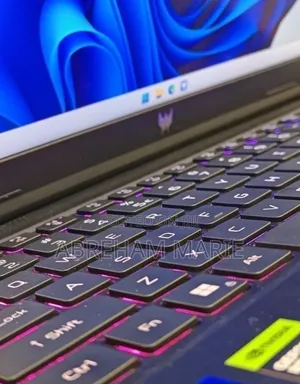 New Laptop Acer Predator Helios 300 16GB Intel Core i9 SSD 1T