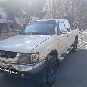  D4D Kincap 2004 የሚከራይ 
 Model: 2004
 በቁልፍ