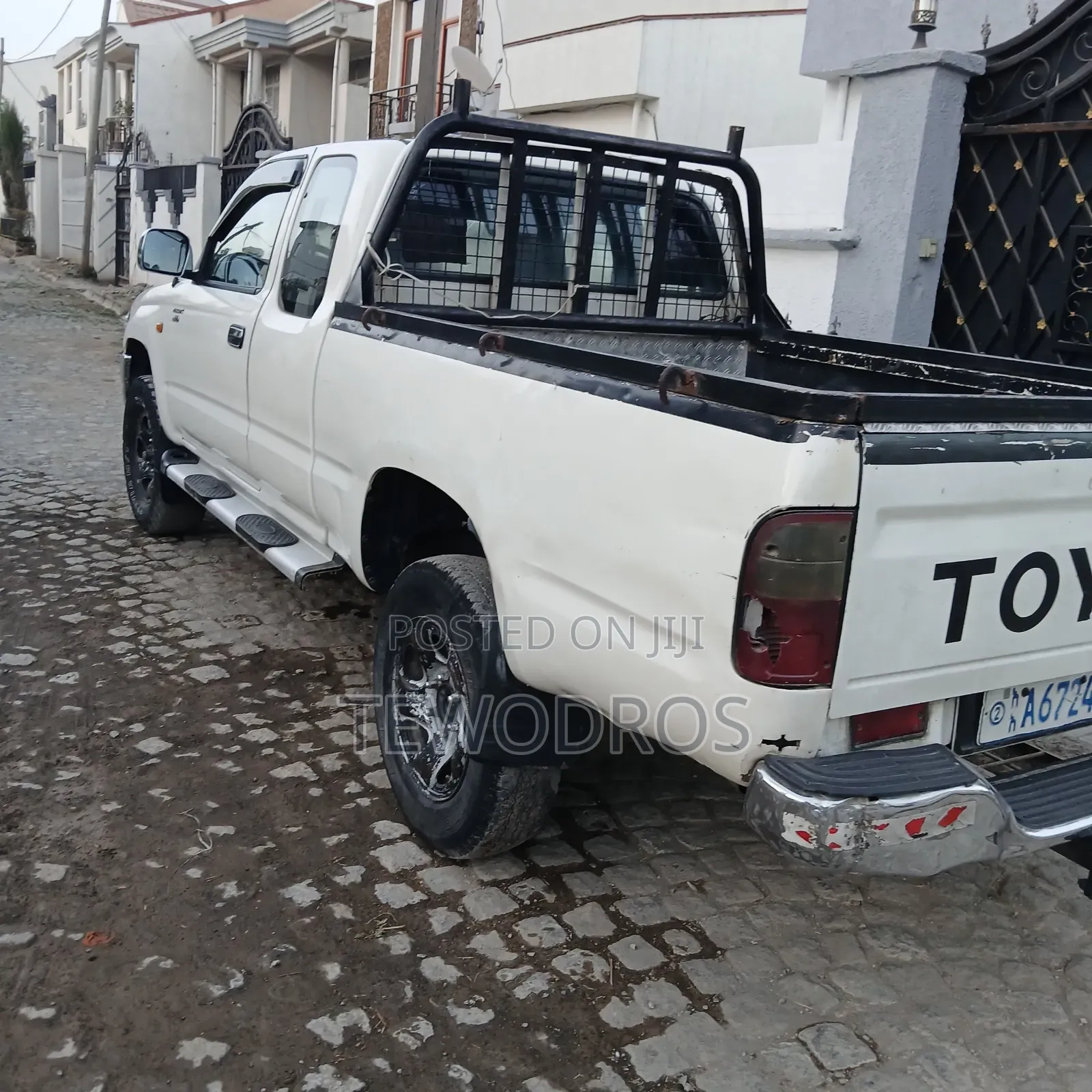  D4D Kincap 2004 የሚከራይ 
 Model: 2004
 በቁልፍ