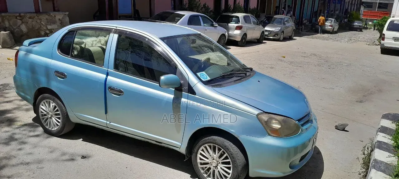 Toyota Platz 1.0 FWD 2005 Blue