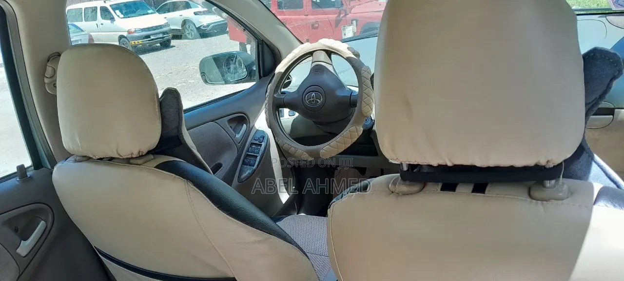 Toyota Platz 1.0 FWD 2005 Blue