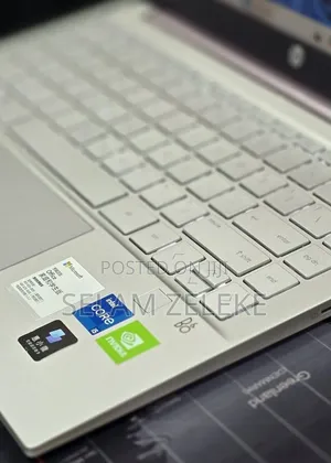 New Laptop HP 16GB Intel Core i5 SSD 512GB