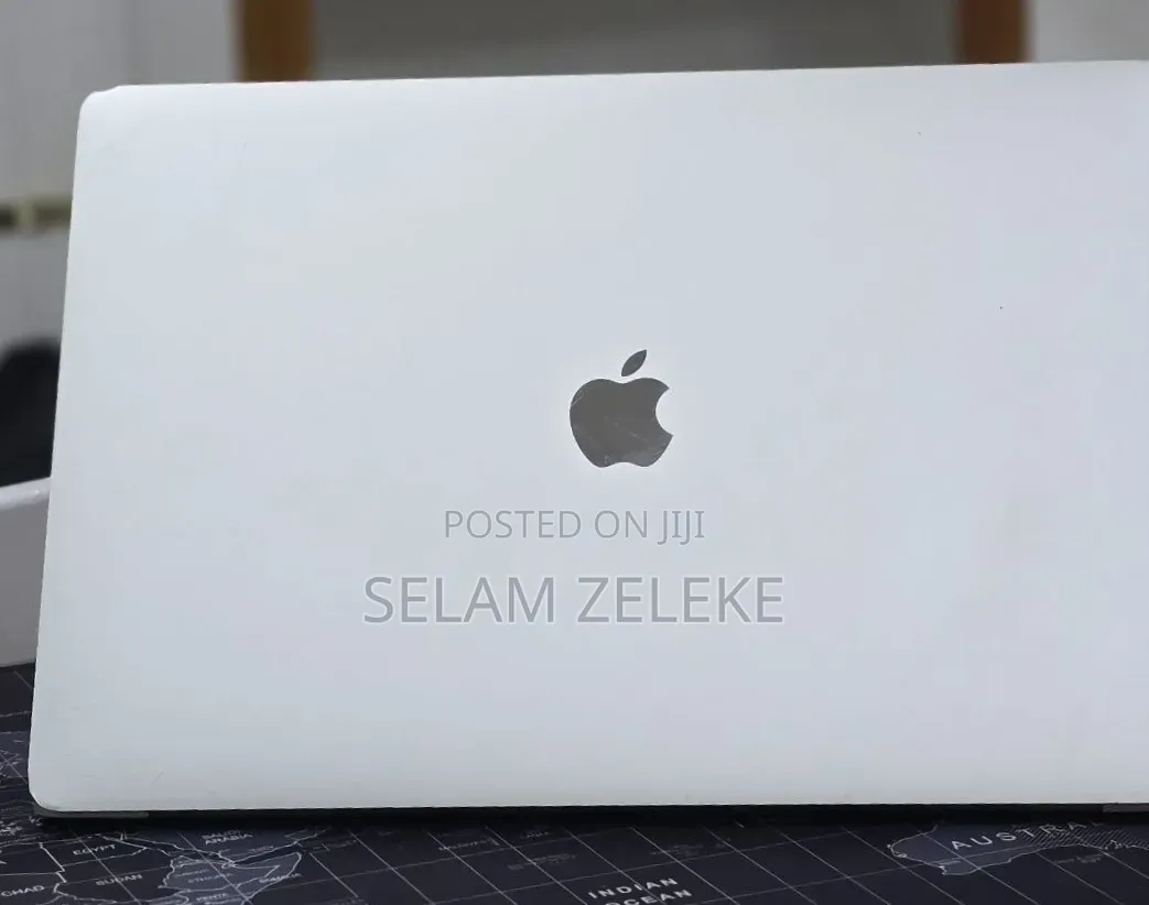 New Laptop Apple MacBook Pro 2017 16GB Intel Core i7 SSD 512GB
