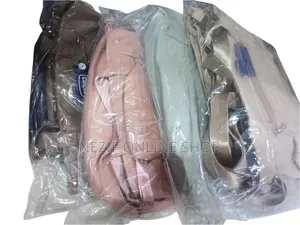 Chicco 4-in-1 Mommy Bag ቺኮ ብራንድ የእናቶች ቦርሳ