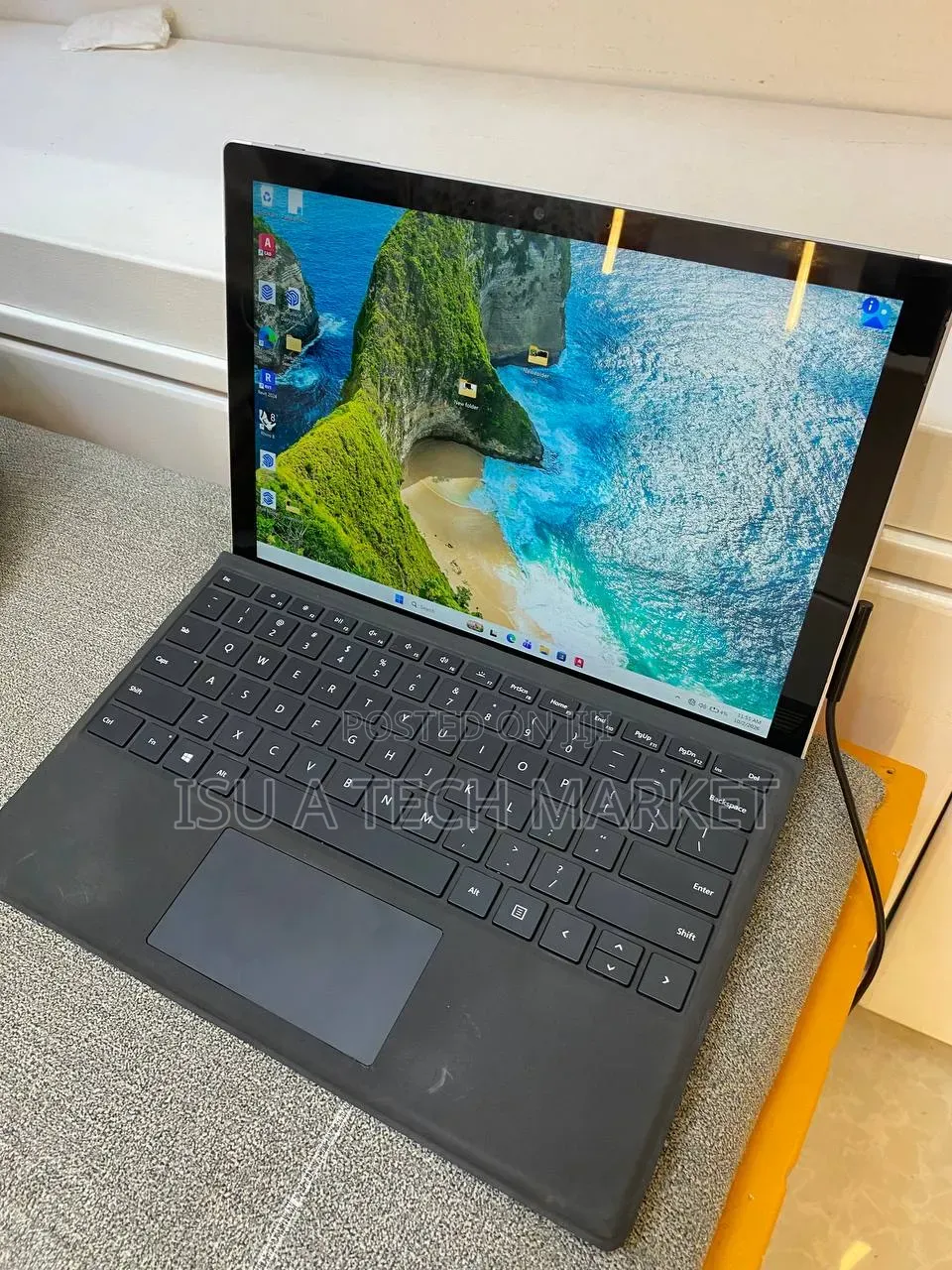 New Laptop Microsoft Surface Pro 7 16GB Intel Core i7 SSD 512GB