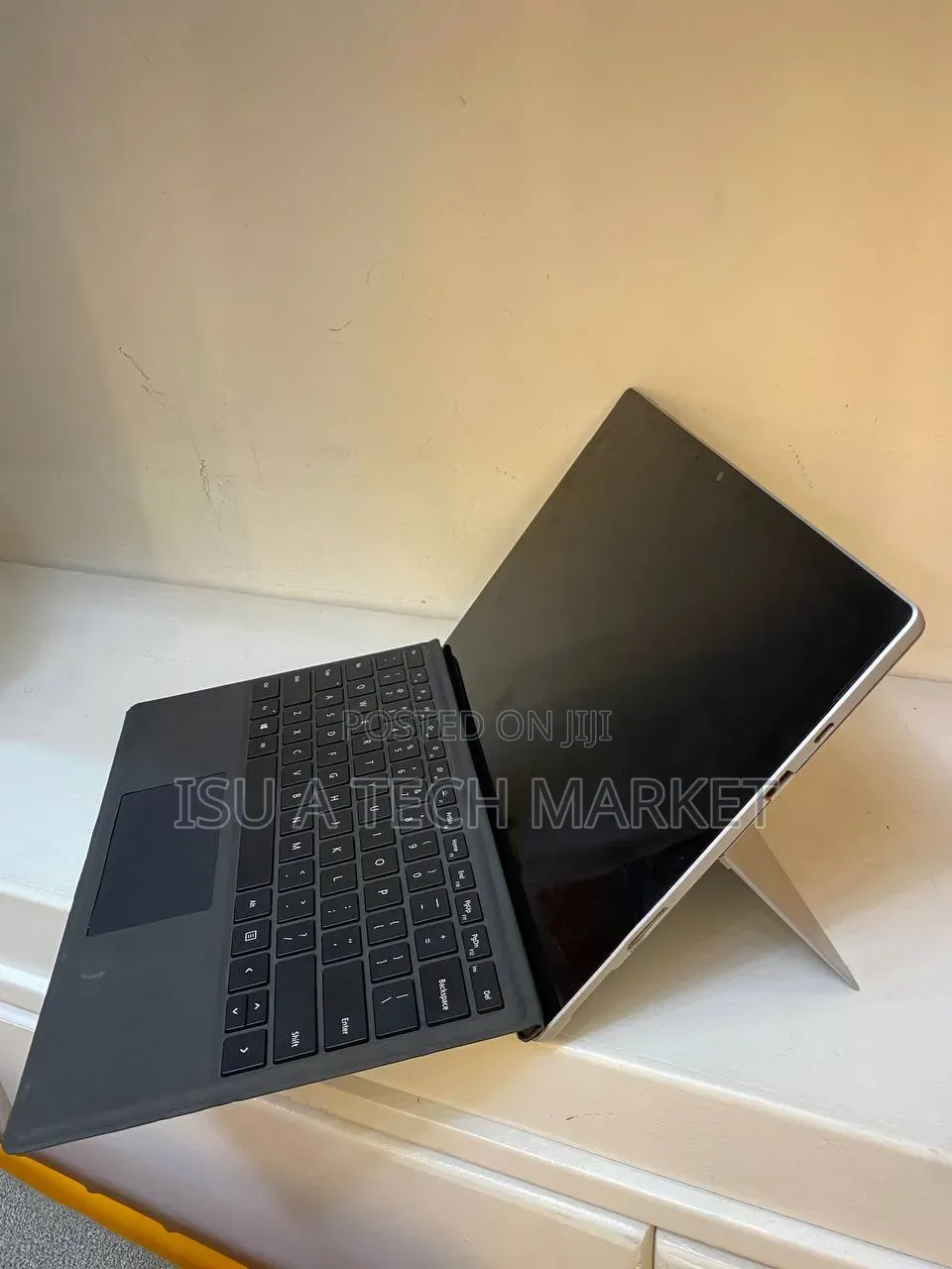 New Laptop Microsoft Surface Pro 7 16GB Intel Core i7 SSD 512GB