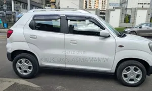 Suzuki S-Presso 2020 White