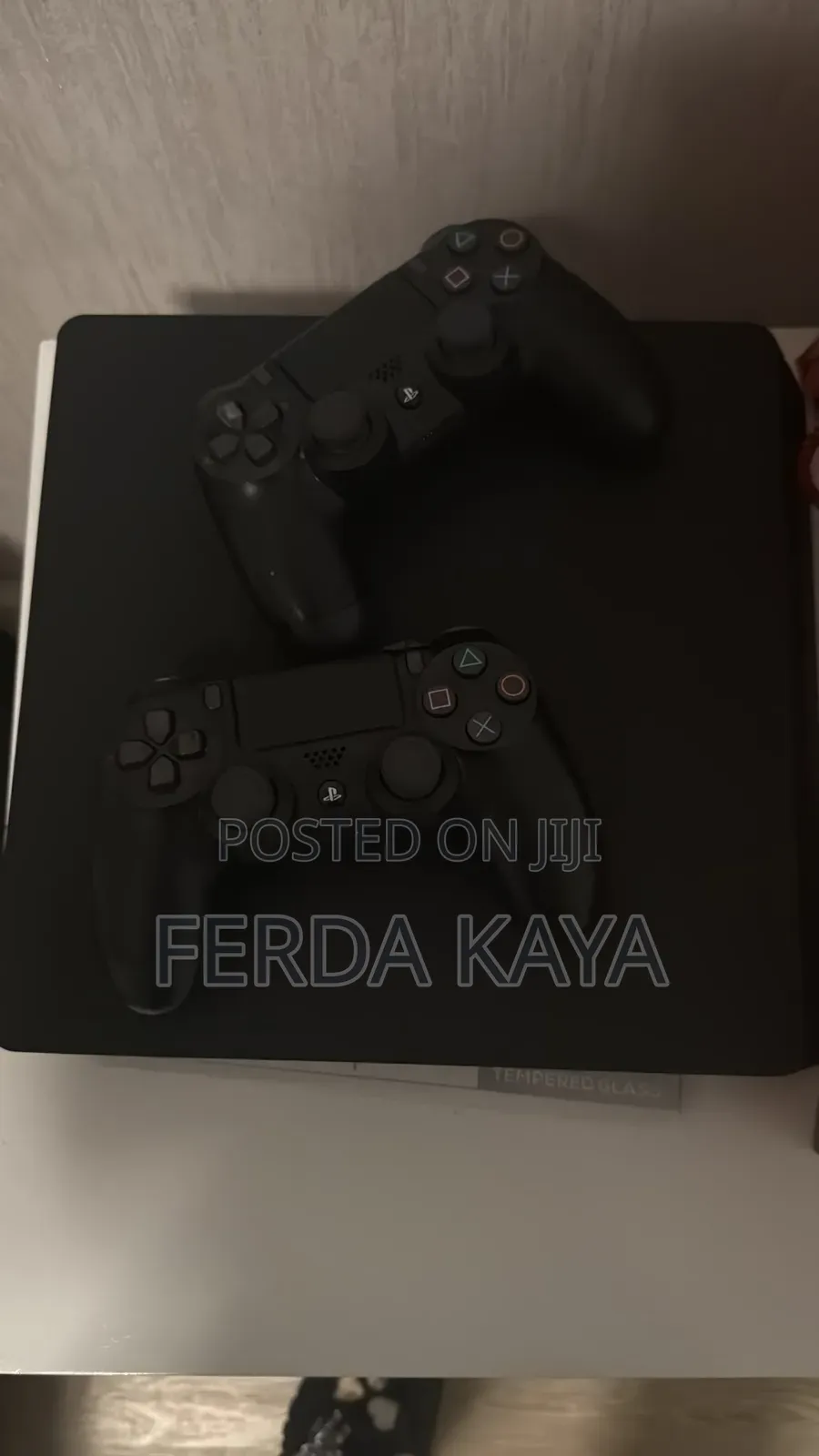 Play Station 4