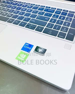 New Laptop HP ProBook 450 G9 16GB Intel Core i7 SSD 512GB