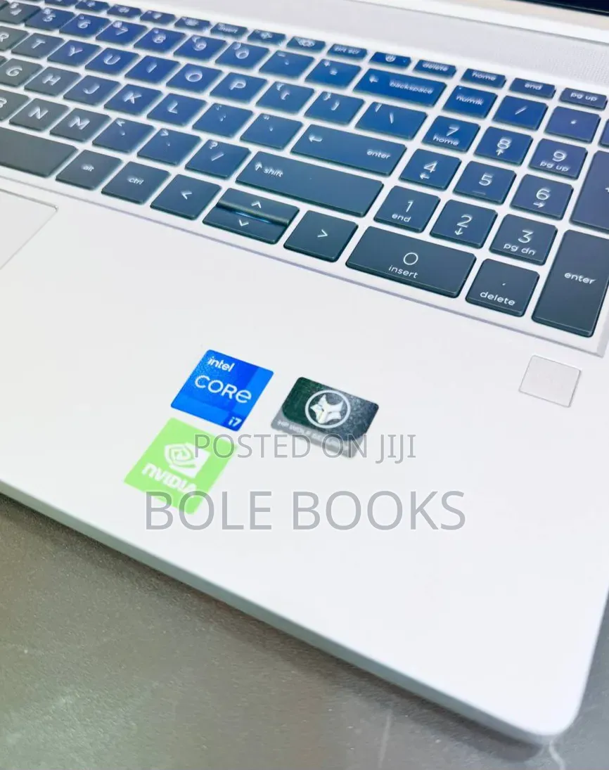 New Laptop HP ProBook 450 G9 16GB Intel Core i7 SSD 512GB