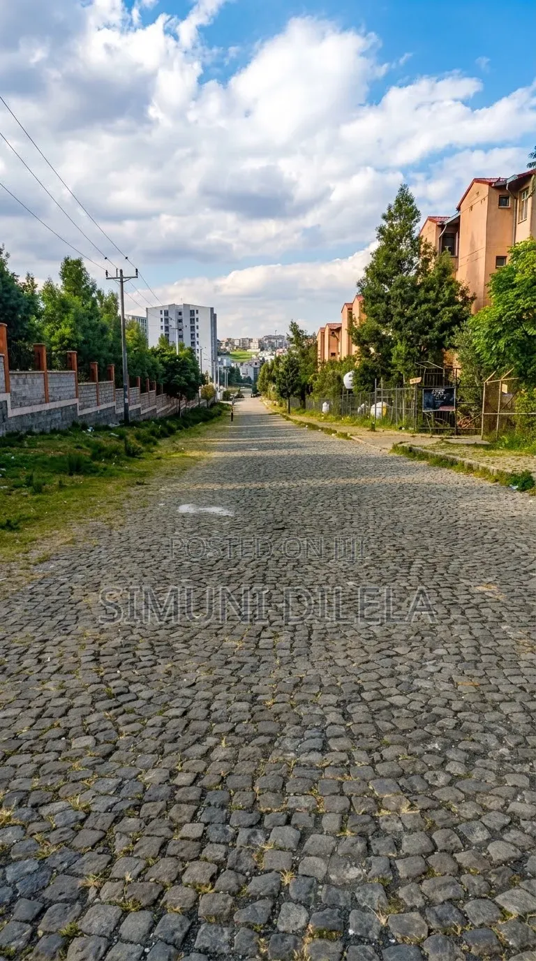 Studio Apartment in Bole Arabsa for sale