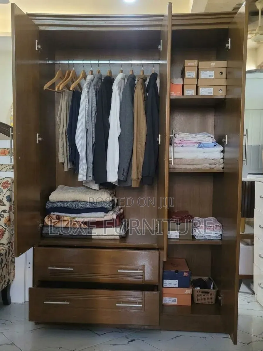 Wardrobe,clothet