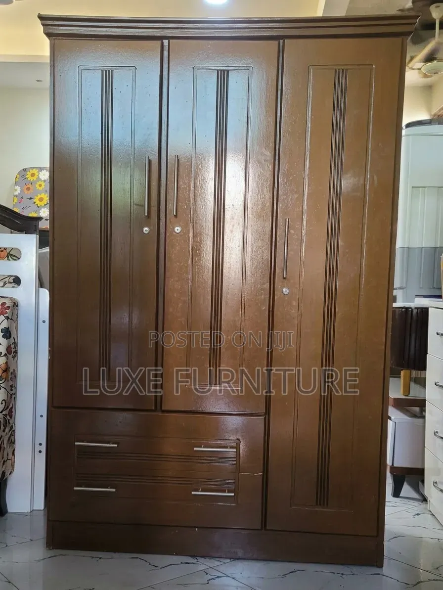 Wardrobe,clothet