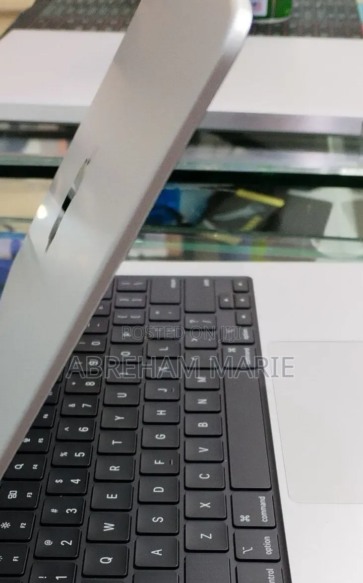 New Laptop Apple MacBook Pro 2026 M5 Pro 16GB Apple M5 Pro SSD 512GB