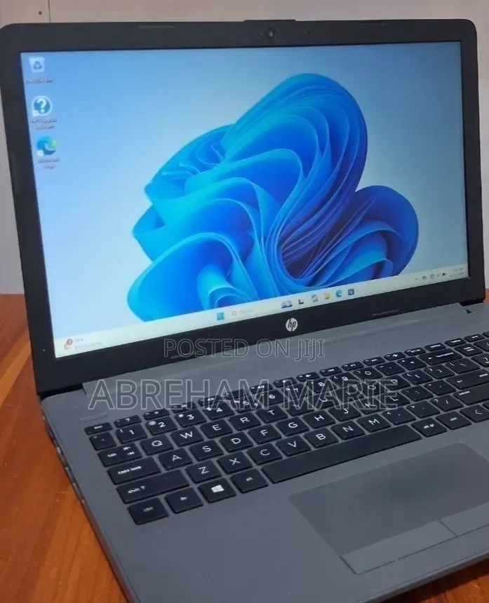 New Laptop HP 250 G7 8GB Intel Core i7 SSD 256GB
