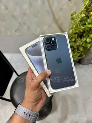 New Apple iPhone 15 Pro Max 256 GB Blue