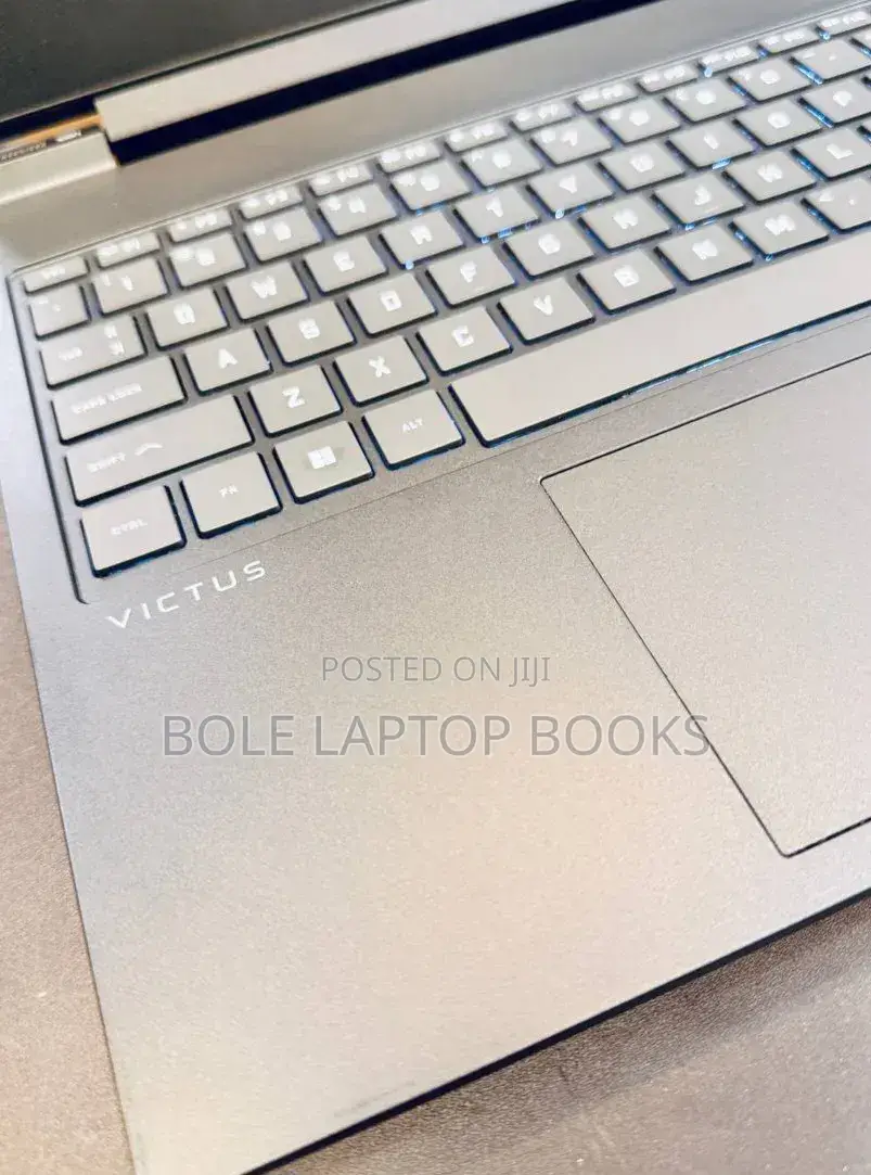 New Laptop HP Victus 15 16GB Intel Core i7 SSD 1T
