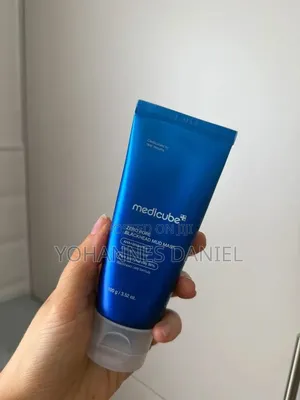 Medicube Zero Pore Clay Mask for Blackheads and Oily Skin