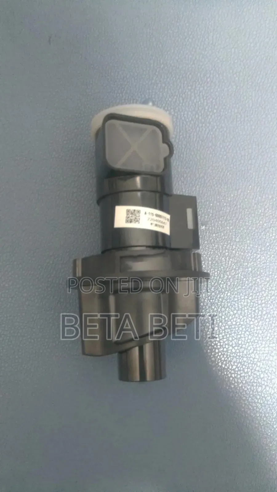 Proximal Flow Sensor (Or Flow Transducer) for a Medical Ventilator.