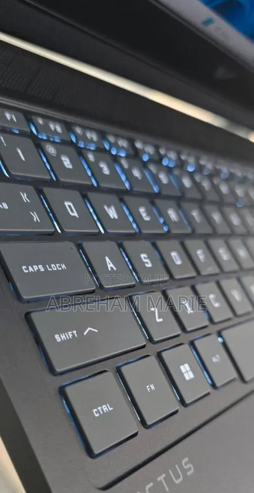 New Laptop HP Victus 16 16GB Intel Core i7 SSD 512GB