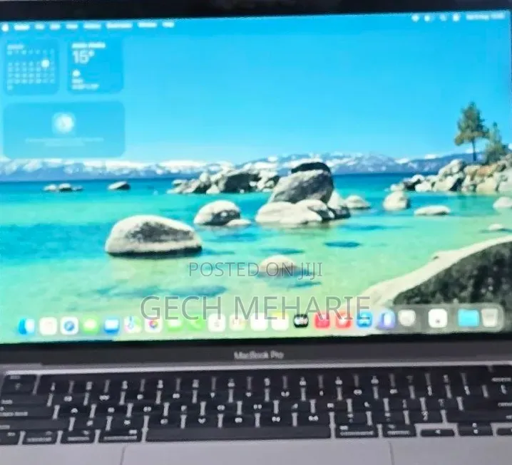 New Laptop Apple MacBook Air 2022 M2 16GB Apple M2 SSD 256GB