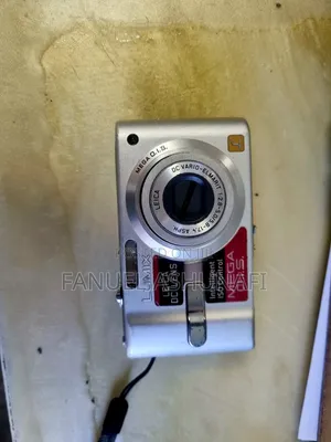 ​Panasonic Lumix DMC-FX10