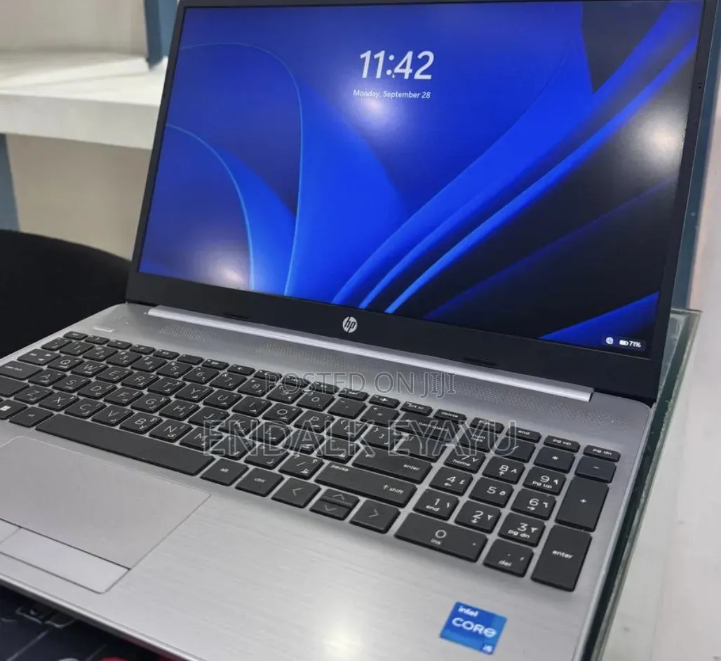 New Laptop HP 16GB Intel Core i5 SSD 512GB