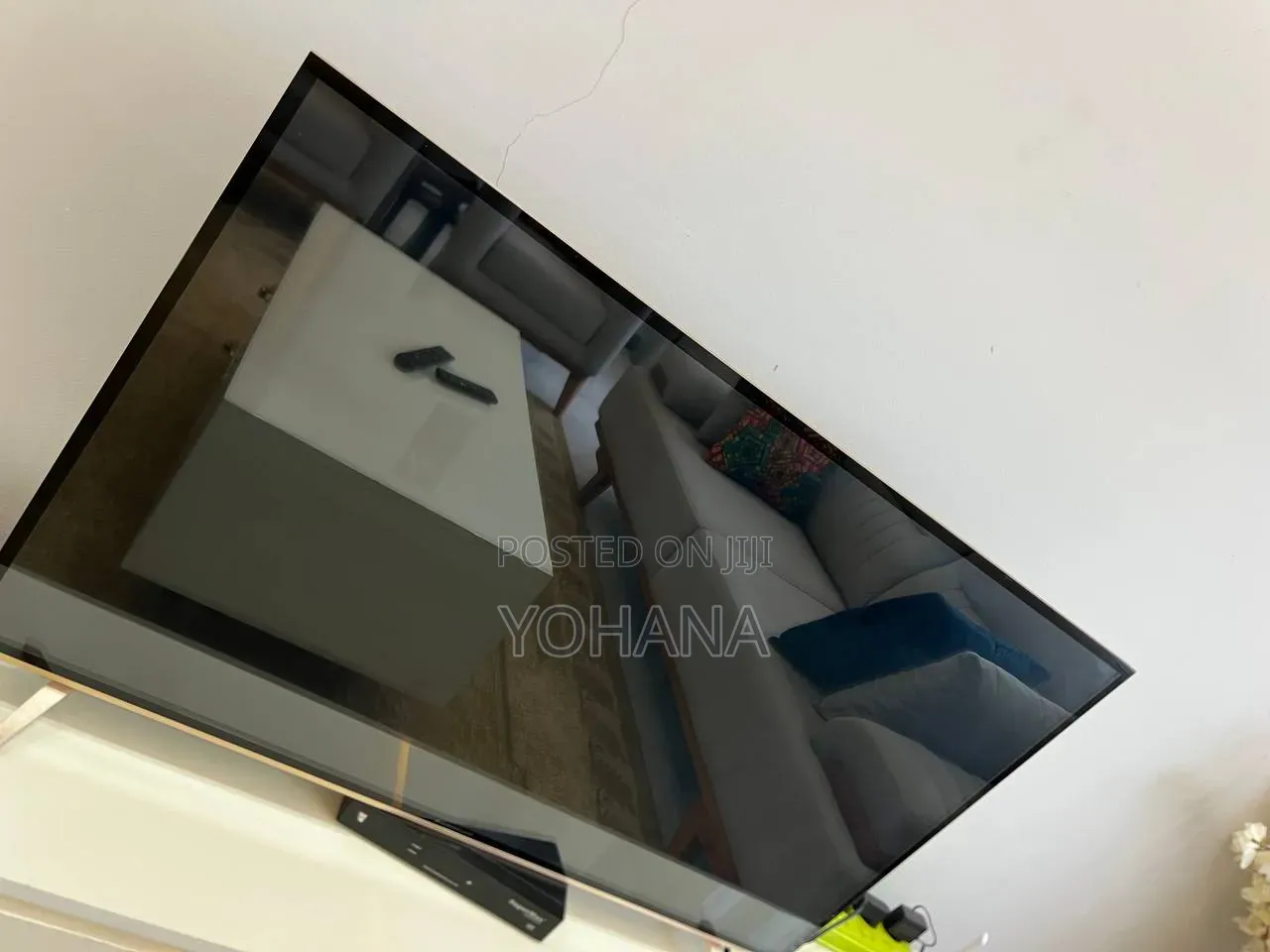 Superclass TV 43 Inches