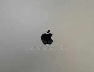 New Laptop Apple MacBook Pro 2020 M1 32GB Apple M1 Pro SSD 1T