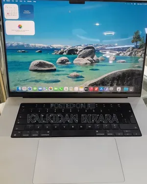 New Laptop Apple MacBook Pro 2020 M1 32GB Apple M1 Pro SSD 1T