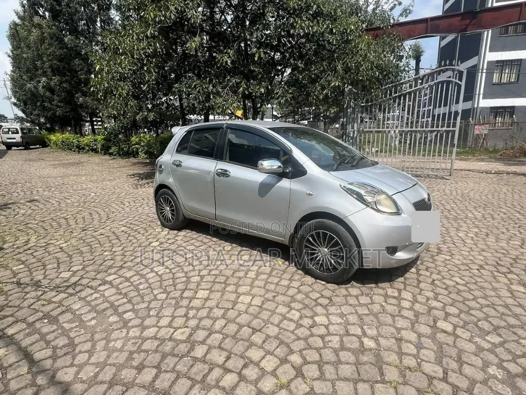 Toyota Yaris 2007 Silver