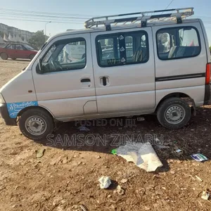 Suzuki Eeco 2025 Gray