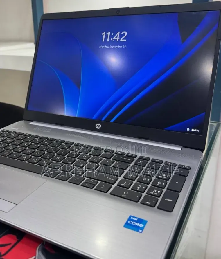 New Laptop HP Stream Notebook 8GB Intel Core i5 SSD 512GB