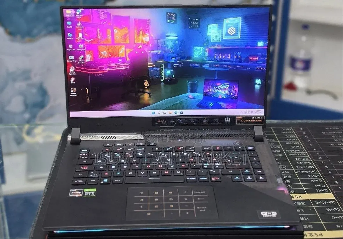 New Laptop Asus ROG Strix G16 G614 32GB AMD Ryzen 9 SSD 1T