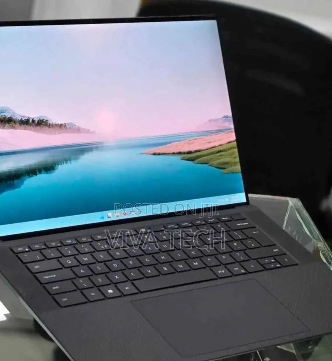 New Laptop Dell XPS 15 16GB Intel Core i7 SSD 512GB