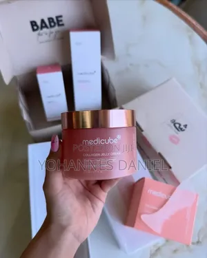 Medicube Collagen Jelly Cream – Daily Face Moisturizer