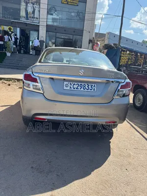 Suzuki Dzire 2022 Silver