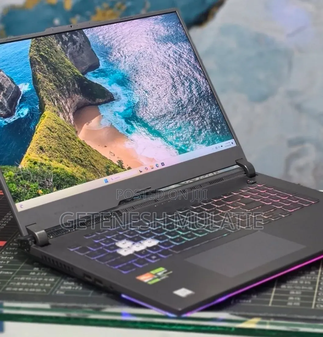 New Laptop Asus 16GB AMD Ryzen 9 SSD 1T