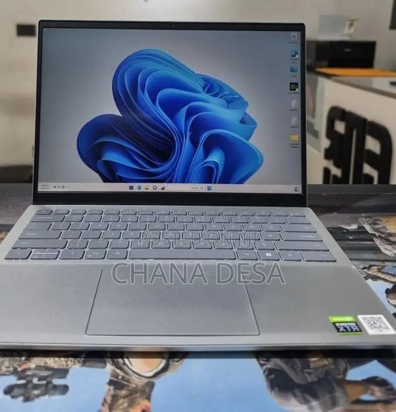 New Laptop Dell Inspiron 14 16GB Intel Core i7 SSD 512GB