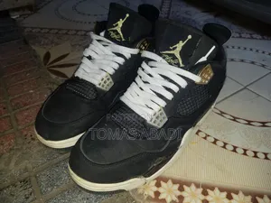 Jordan 4 Shose