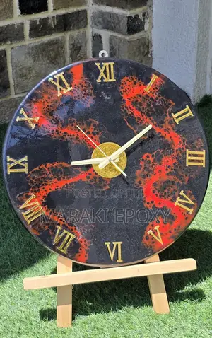 ማራኪ የሬዚን (Epoxy) የግድግዳ ሰዓት