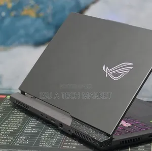 New Laptop Asus ROG Strix G17 16GB AMD Ryzen 9 SSD 1T