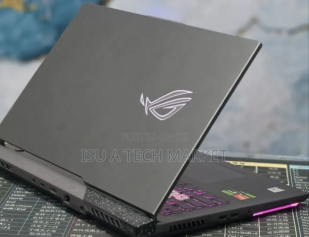 New Laptop Asus ROG Strix G17 16GB AMD Ryzen 9 SSD 1T