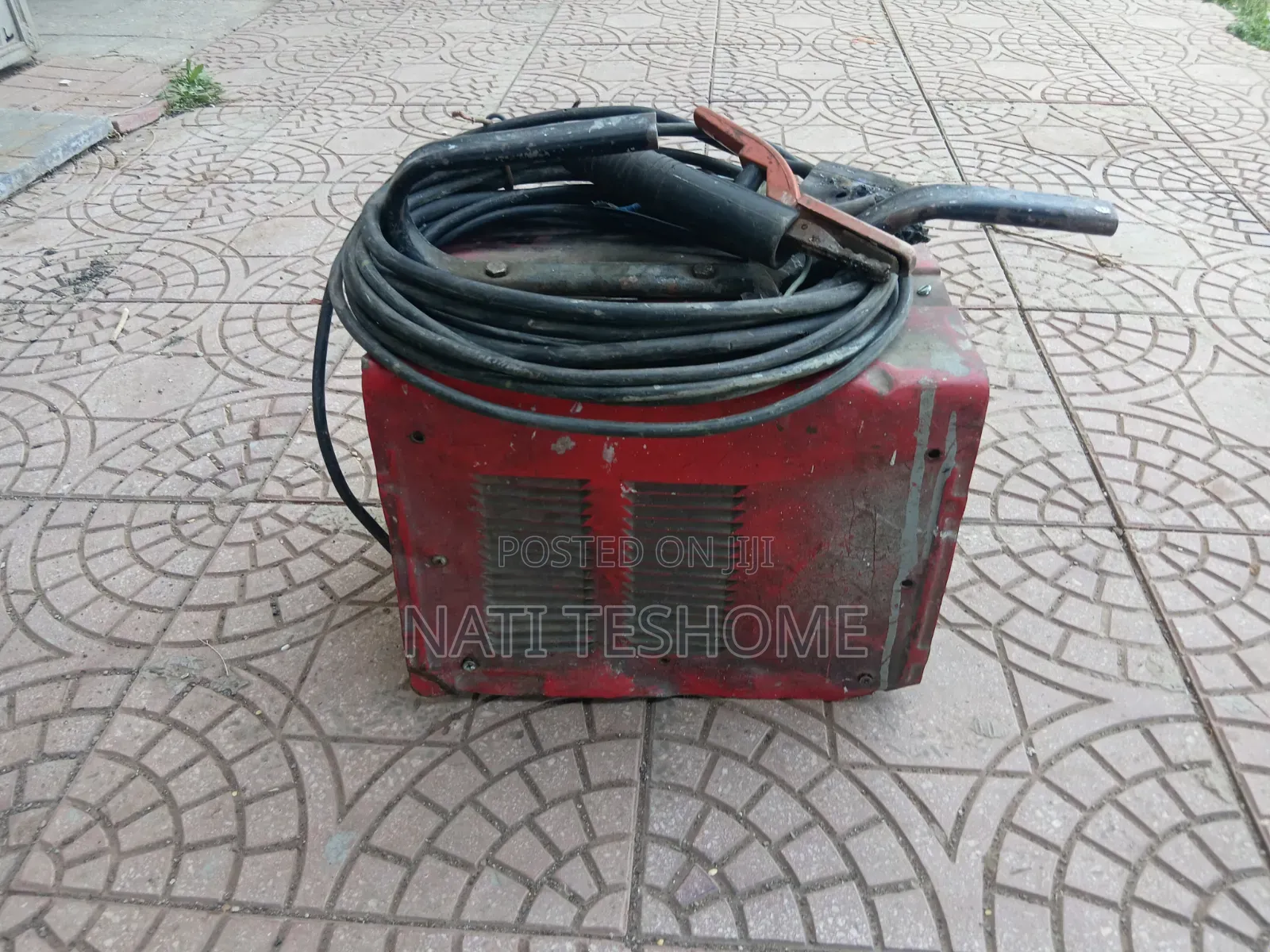 መበየጃ Welding