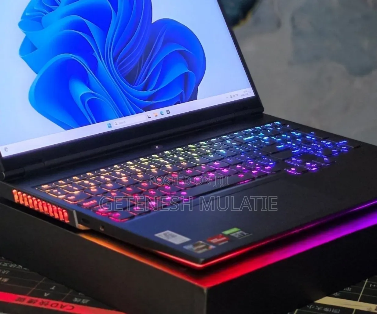 New Laptop Lenovo 32GB AMD Ryzen 9 SSD 1T