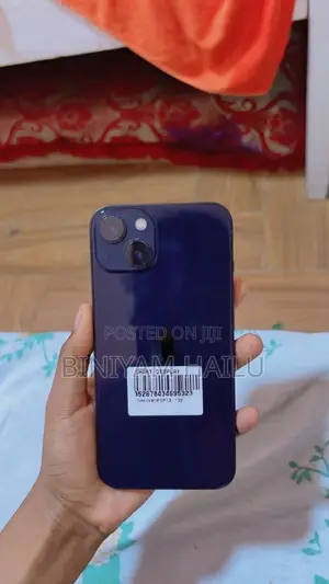 New Apple iPhone 13 128 GB Blue
