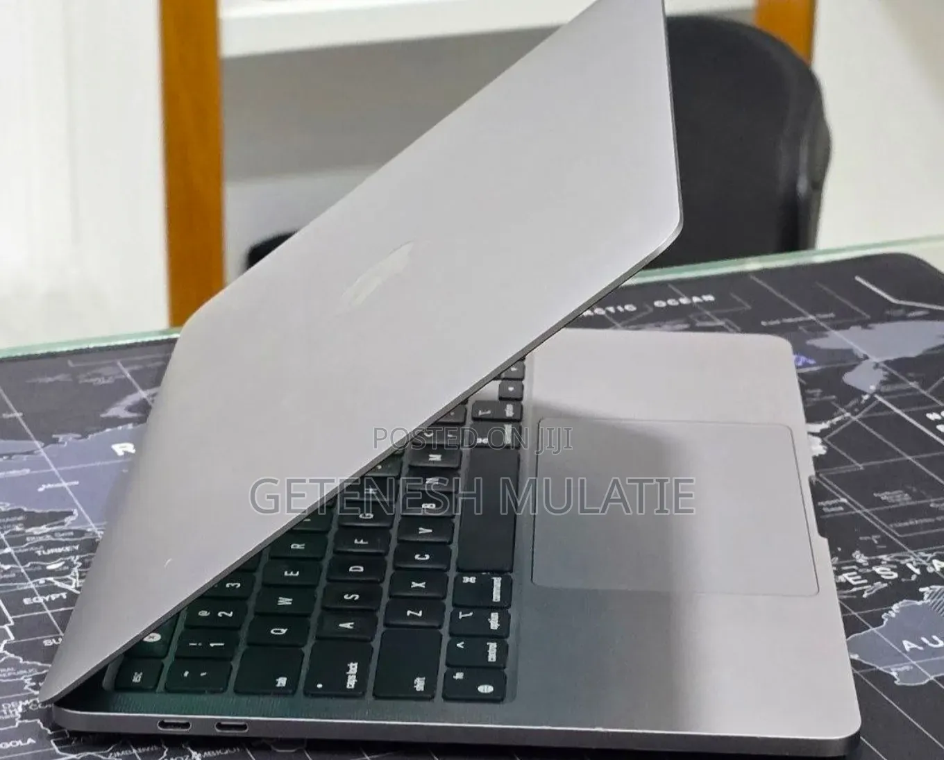 New Laptop Apple MacBook Pro 2022 M2 16GB Apple M2 SSD 512GB